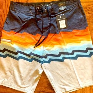 Summer NWT O’Neill 32 Swim Shorts Superfreak Zapped Water Quick Dry